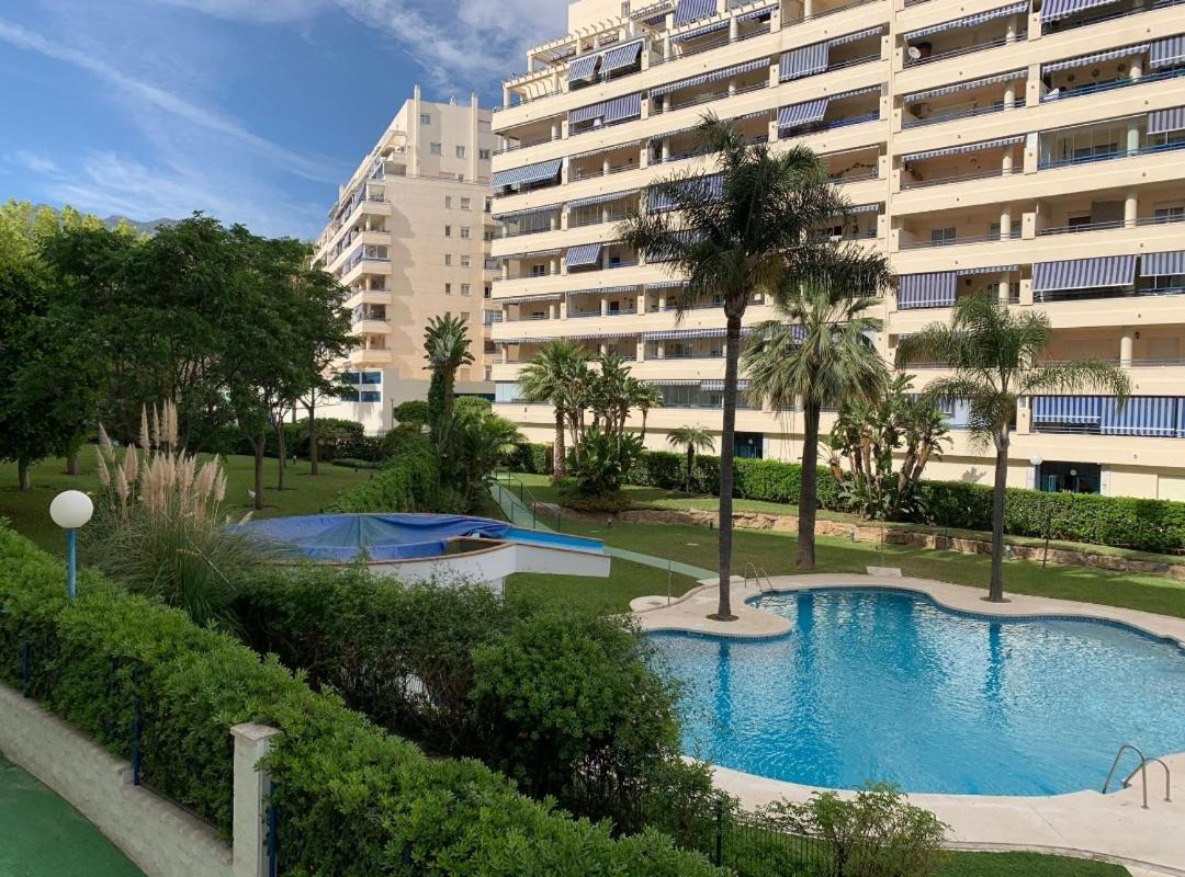 Apartamento Las Terrazas Marbella Exterior photo